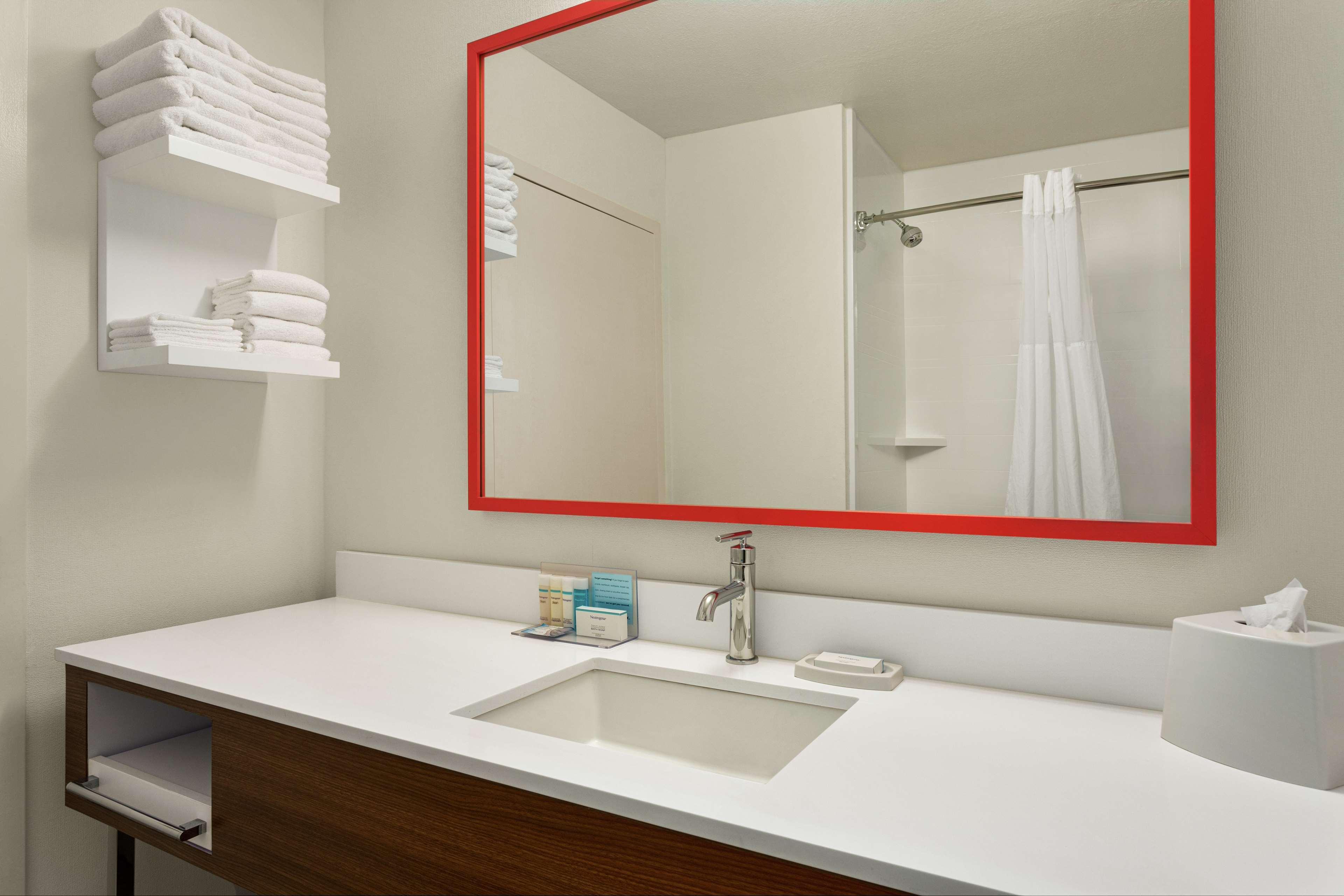 Hampton Inn Kansas City Blue Springs Exterior foto